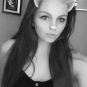 Meet your Posher, Alysha